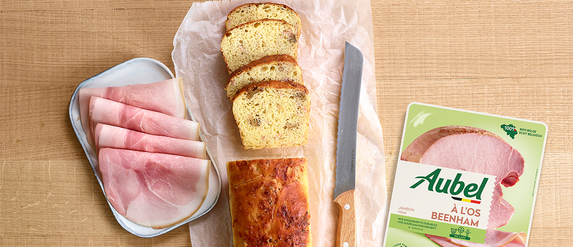 Brioche au jambon, fromage et aux noix